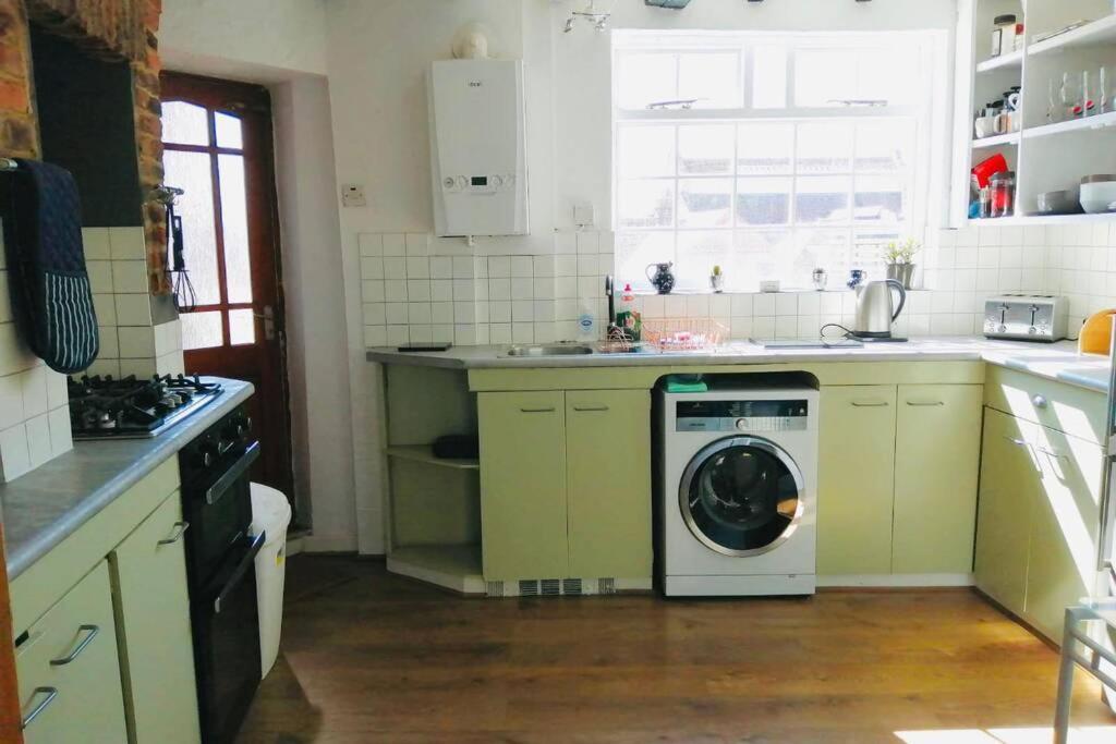 הוילה סקארבורו 200 Year Old Large Townhouse With Sea Views מראה חיצוני תמונה